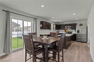 4636 Erhart Dr, Lorain, OH 44053 - Photo 15