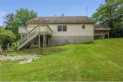 1701 Woods Road, Akron, OH 44306 - Photo 5