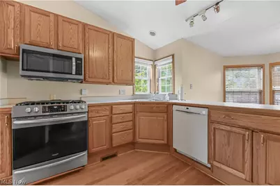 1701 Woods Road, Akron, OH 44306 - Photo 13