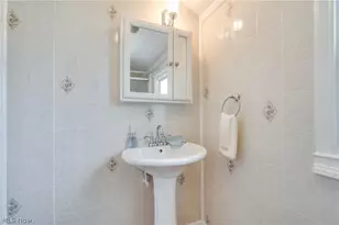 317 30th St NW, Canton, OH 44709 - Photo 19