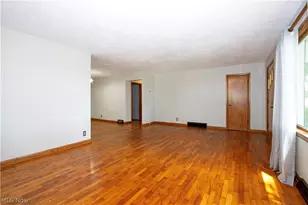 10998 N Mt Eaton Rd, Marshallville, OH 44645 - Photo 3