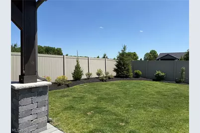 9154 Pleasant Ridge Circle, North Ridgeville, OH 44039 - Photo 33