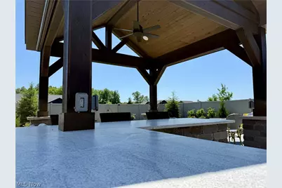 9154 Pleasant Ridge Circle, North Ridgeville, OH 44039 - Photo 29