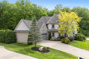 8400 Raleigh Pl, Concord Twp, OH 44077 - Photo 3