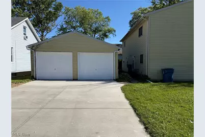 2305-2307 Hamilton Avenue, Lorain, OH 44052 - Photo 3