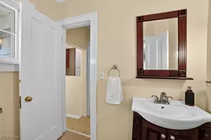 3008 Warrington Rd, Huber Heights, OH 44120 - Photo 35
