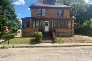 145 Grant St, Conneaut, OH 44030 - Photo 5