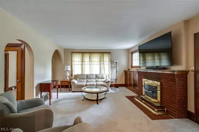 608 25th Street NW, Canton, OH 44709 - Photo 9