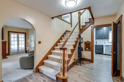 608 25th Street NW, Canton, OH 44709 - Photo 3