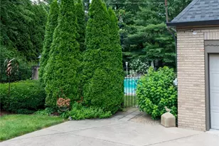 192 Wolcott Rd, Akron, OH 44313 - Photo 9