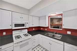 5005 Bar Harbor Ln, Stow, OH 44224 - Photo 7