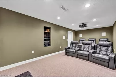 880 Shadow Creek Trail, Amherst, OH 44001 - Photo 35