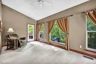 880 Shadow Creek Trail, Amherst, OH 44001 - Photo 19
