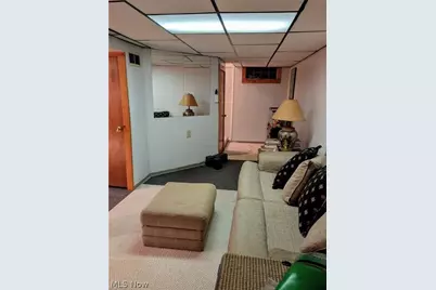 1026 Seward Avenue, Akron, OH 44320 - Photo 17