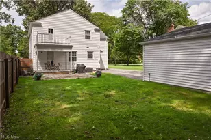 19406 Scottsdale Blvd, Huber Heights, OH 44122 - Photo 29
