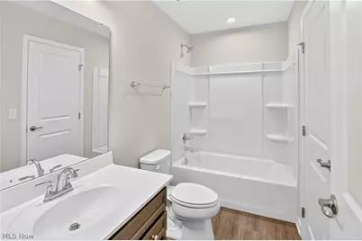 6159 Krystina Run, Lorain, OH 44053 - Photo 23