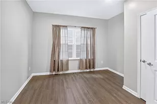 6159 Krystina Run, Lorain, OH 44053 - Photo 11