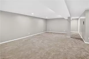 6159 Krystina Run, Lorain, OH 44053 - Photo 27