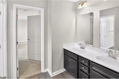 6159 Krystina Run, Lorain, OH 44053 - Photo 21