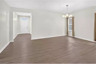 6159 Krystina Run, Lorain, OH 44053 - Photo 3