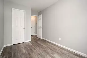 3905 E 189th St, Loveland, OH 44122 - Photo 17