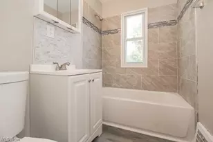 16713 Lotus Dr, Loveland, OH 44128 - Photo 13