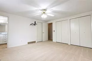 8030 Grovewood Dr, Mentor, OH 44060 - Photo 17