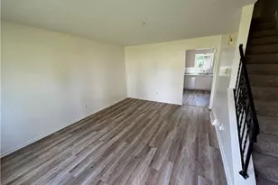 660 Loomis Ave, Cuyahoga Falls, OH 44221 - Photo 3