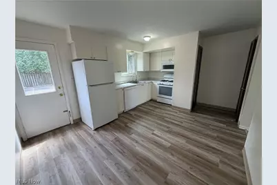 660 Loomis Avenue #670, Cuyahoga Falls, OH 44221 - Photo 5
