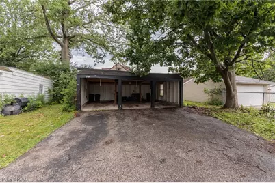 3638 Lynnfield Road, Huber Heights, OH 44122 - Photo 33