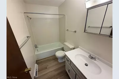 672 Loomis Avenue #682, Cuyahoga Falls, OH 44221 - Photo 9