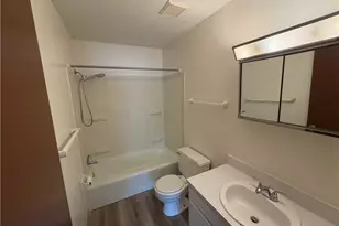 648 Loomis Ave, Cuyahoga Falls, OH 44221 - Photo 7