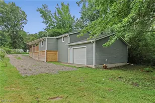 5519 N Freedom St, Ravenna, OH 44266 - Photo 3