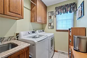 5901 Sharon Dr, Youngstown, OH 44512 - Photo 23