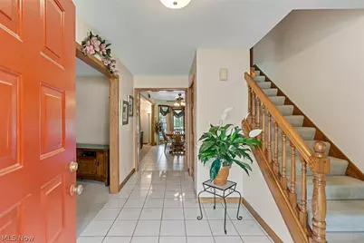 5901 Sharon Drive, Youngstown, OH 44512 - Photo 9