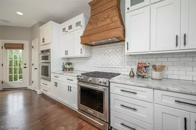 2473 Westwood Circle, Hudson, OH 44236 - Photo 9