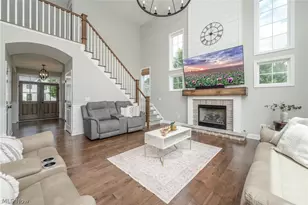 2473 Westwood Cir, Hudson, OH 44236 - Photo 5