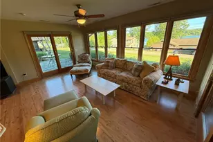 9201 N Shore Dr NE, Mineral City, OH 44656 - Photo 7