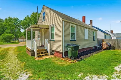 222 Genoa Avenue SW, Massillon, OH 44646 - Photo 5