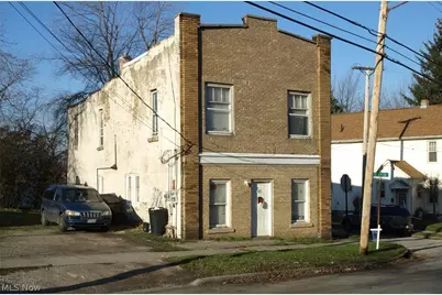 903 Columbus Avenue, Ashtabula, OH 44004 - Photo 1