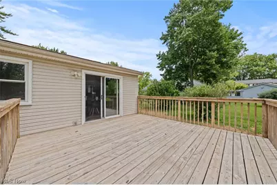 2000 Stake Drive, Green, OH 44232 - Photo 41