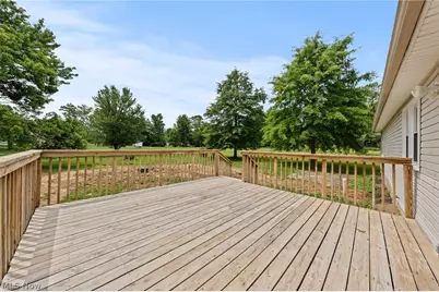 2000 Stake Drive, Green, OH 44232 - Photo 39
