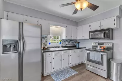 1627 33rd Street NE, Canton, OH 44714 - Photo 19