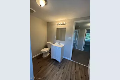 454 Kling Street, Akron, OH 44311 - Photo 9