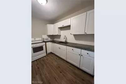 454 Kling Street, Akron, OH 44311 - Photo 5