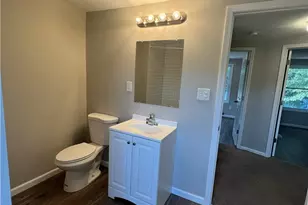 454 Kling St, Akron, OH 44311 - Photo 9