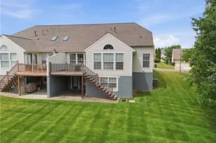 1652 Southpointe Cir NE, Canton, OH 44714 - Photo 37