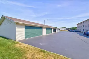 7356 Eisenhower Dr, Boardman, OH 44512 - Photo 37