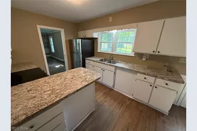 220 Grant Street, Dover, OH 44622 - Photo 7
