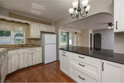 2950 Stanton Avenue NW, Massillon, OH 44647 - Photo 11